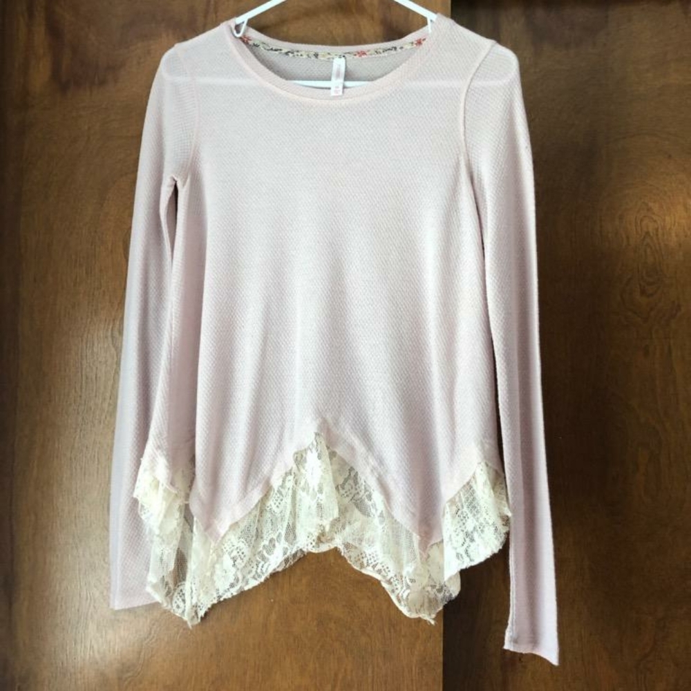 Pale pink long sleeve shirt with lace detail